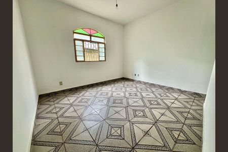 Casa à venda com 161m², 5 quartos e 6 vagas Casa à venda com 161m², 5 quartos e 6 vagasSala 2