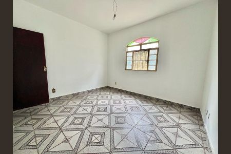 Casa à venda com 161m², 5 quartos e 6 vagas Casa à venda com 161m², 5 quartos e 6 vagasSala 2