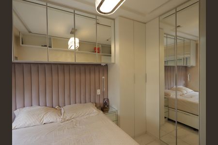 Apartamento à venda com 38m², 1 quarto e 1 vagaQuarto