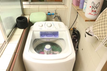 Apartamento à venda com 70m², 2 quartos e sem vagaÁrea de Serviço