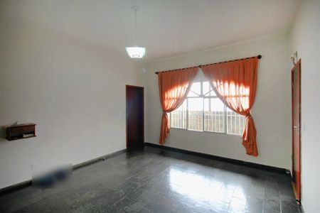 Casa à venda com 431m², 4 quartos e 1 vagaSala de Jantar