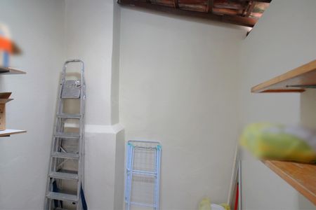 Casa à venda com 431m², 4 quartos e 1 vagaDispensa