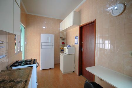 Casa à venda com 431m², 4 quartos e 1 vagaCozinha