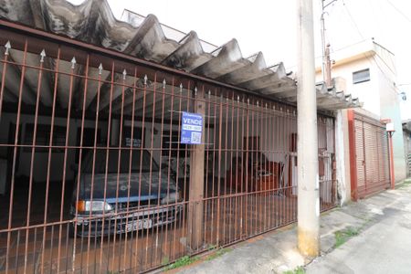 Casa à venda com 105m², 3 quartos e 4 vagasFachada