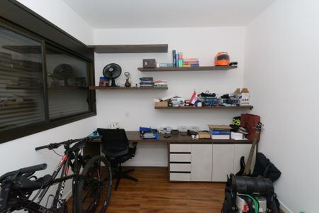 Apartamento à venda com 76m², 2 quartos e 2 vagas Apartamento à venda com 76m², 2 quartos e 2 vagasSuíte 1