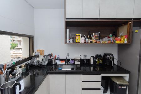 Apartamento à venda com 76m², 2 quartos e 2 vagas Apartamento à venda com 76m², 2 quartos e 2 vagasCozinha e Área de Serviço