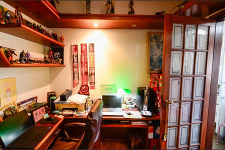 Apartamento à venda com 92m², 2 quartos e 1 vagaQuarto de Serviço