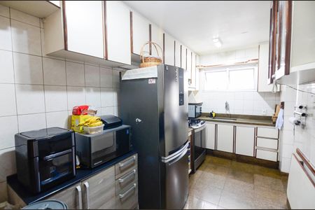 Apartamento à venda com 92m², 2 quartos e 1 vagaCozinha