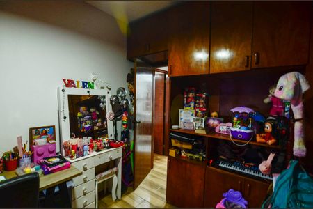 Apartamento à venda com 92m², 2 quartos e 1 vagaQuarto