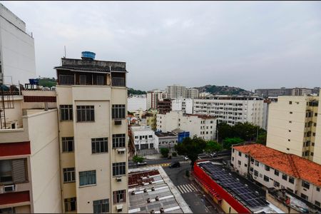 Apartamento à venda com 92m², 2 quartos e 1 vagaVista Varanda Sala