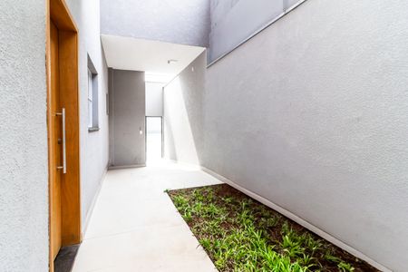 Apartamento à venda com 43m², 2 quartos e sem vaga Apartamento à venda com 43m², 2 quartos e sem vagaEntrada