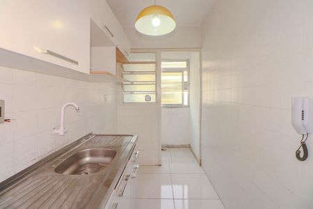 Apartamento à venda com 51m², 1 quarto e sem vaga Apartamento à venda com 51m², 1 quarto e sem vagaCozinha e Área de Serviço