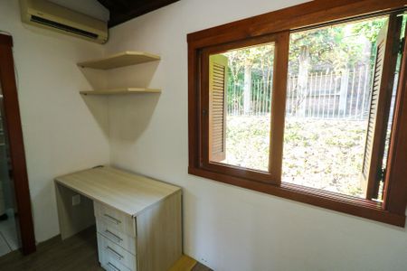 Casa de condomínio à venda com 139m², 3 quartos e 2 vagas Casa de condomínio à venda com 139m², 3 quartos e 2 vagasSuíte 2