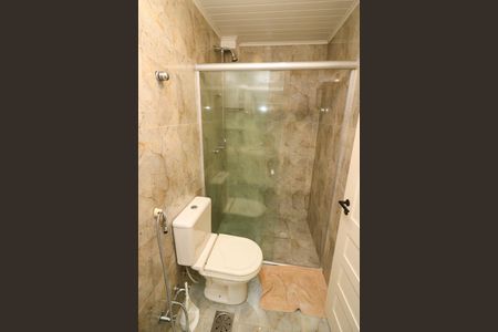 Casa de condomínio à venda com 139m², 3 quartos e 2 vagas Casa de condomínio à venda com 139m², 3 quartos e 2 vagasBanheiro da Suíte 1