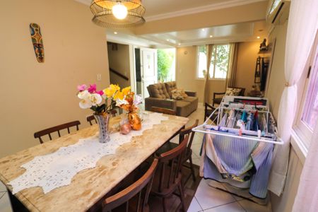 Casa de condomínio à venda com 115m², 3 quartos e 1 vaga Casa de condomínio à venda com 115m², 3 quartos e 1 vagaSala