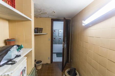 Apartamento à venda com 400m², 4 quartos e 4 vagasQuarto de Despejo