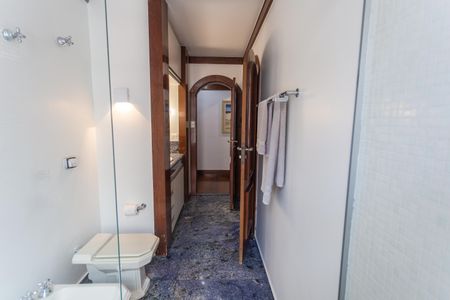 Apartamento à venda com 400m², 4 quartos e 4 vagasBanheiro Social