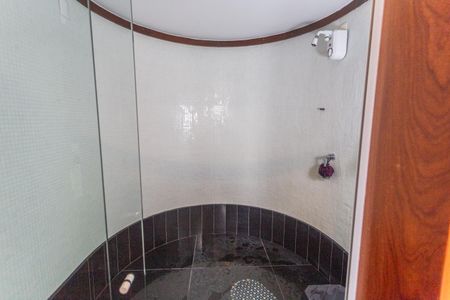 Apartamento à venda com 400m², 4 quartos e 4 vagasBanheiro da Suíte 1