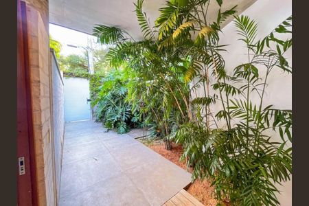 Casa à venda com 424m², 4 quartos e 5 vagasFoto 12