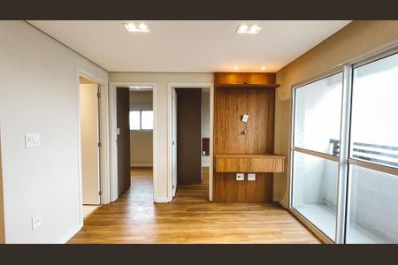 Sala de apartamento para alugar com 2 quartos, 40m² em Vila Pauliceia, São Paulo