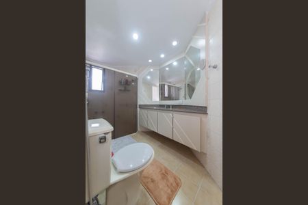 Apartamento à venda com 114m², 3 quartos e 2 vagasBanheiro da Suíte