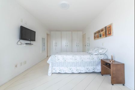 Apartamento à venda com 114m², 3 quartos e 2 vagasSuíte