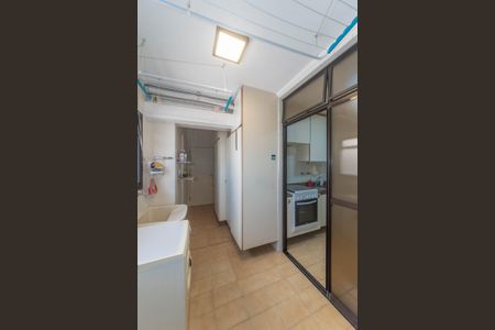 Apartamento à venda com 114m², 3 quartos e 2 vagasÁrea de Serviço