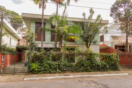 Casa à venda com 300m², 6 quartos e 5 vagas