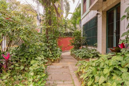 Casa à venda com 300m², 6 quartos e 5 vagas