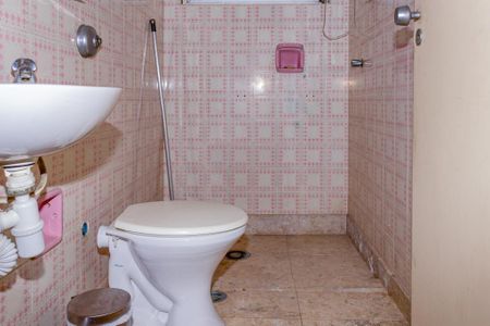 Casa à venda com 300m², 6 quartos e 5 vagas