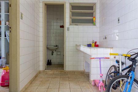 Casa à venda com 300m², 6 quartos e 5 vagas