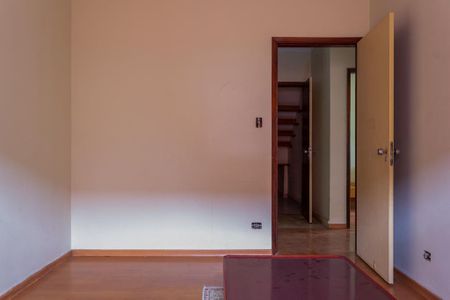 Casa à venda com 300m², 6 quartos e 5 vagas