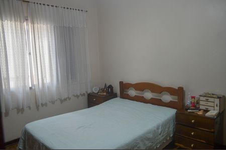 Casa à venda com 202m², 3 quartos e 3 vagas Casa à venda com 202m², 3 quartos e 3 vagasSuíte