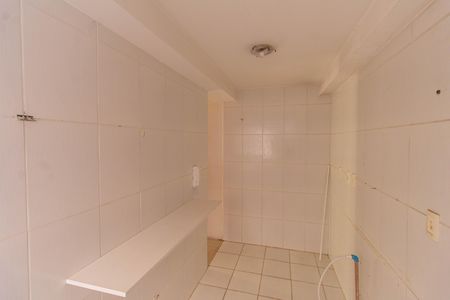 Apartamento à venda com 60m², 2 quartos e 1 vaga Apartamento à venda com 60m², 2 quartos e 1 vagaCozinha e Área de Serviço