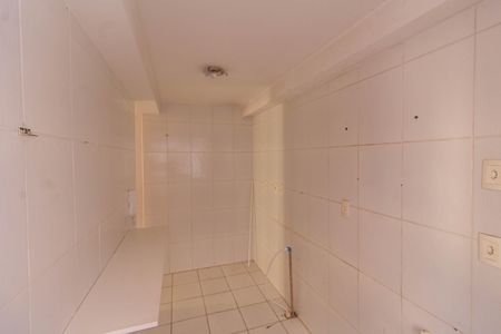 Apartamento à venda com 60m², 2 quartos e 1 vaga Apartamento à venda com 60m², 2 quartos e 1 vagaCozinha e Área de Serviço