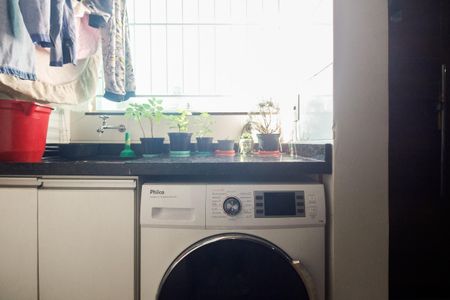 Apartamento à venda com 45m², 2 quartos e 1 vaga Apartamento à venda com 45m², 2 quartos e 1 vagaÁrea de Serviço