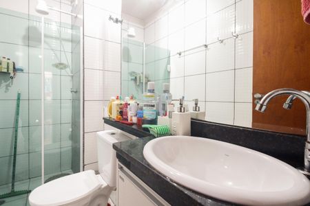 Apartamento à venda com 45m², 2 quartos e 1 vaga Apartamento à venda com 45m², 2 quartos e 1 vagaBanheiro