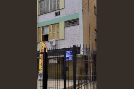 Studio à venda com 30m², 1 quarto e sem vaga Studio à venda com 30m², 1 quarto e sem vagaFachada