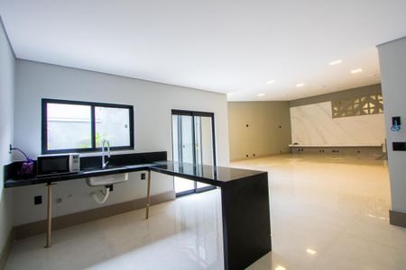Casa à venda com 262m², 3 quartos e 3 vagasCozinha