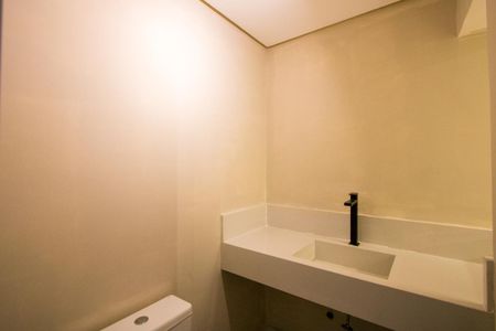 Casa à venda com 262m², 3 quartos e 3 vagasLavabo Sala