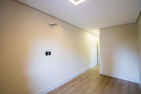 Casa à venda com 262m², 3 quartos e 3 vagasQuarto 3 - Suíte