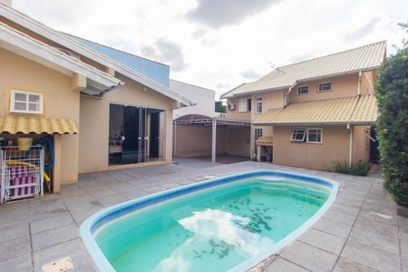 Casa à venda com 175m², 4 quartos e 2 vagasQuintal