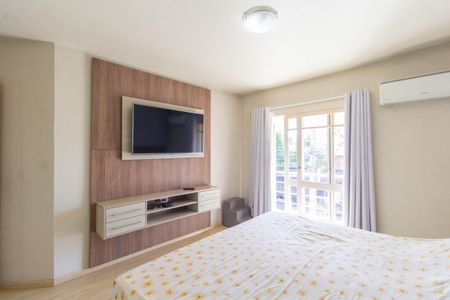 Casa à venda com 175m², 4 quartos e 2 vagasSuíte