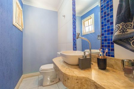 Casa à venda com 175m², 4 quartos e 2 vagasBanheiro 2