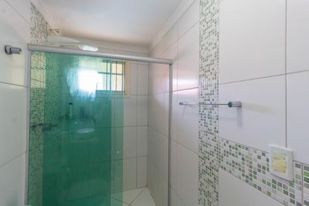 Casa à venda com 175m², 4 quartos e 2 vagasBanheiro 1