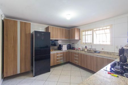 Casa à venda com 175m², 4 quartos e 2 vagasCozinha