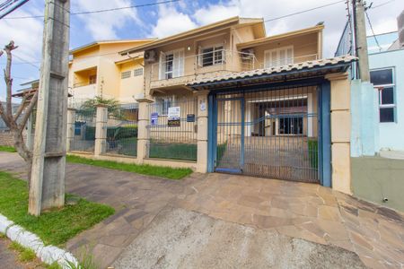 Casa à venda com 175m², 4 quartos e 2 vagasFachada