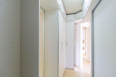 Casa à venda com 175m², 4 quartos e 2 vagasCloset da suíte
