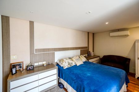 Casa à venda com 184m², 5 quartos e 3 vagas Casa à venda com 184m², 5 quartos e 3 vagasSuíte 05