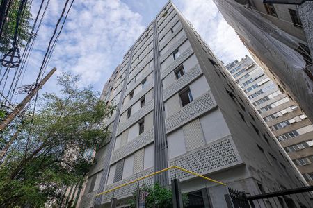 Apartamento para alugar com 115m², 3 quartos e 1 vaga Apartamento para alugar com 115m², 3 quartos e 1 vagaFachada